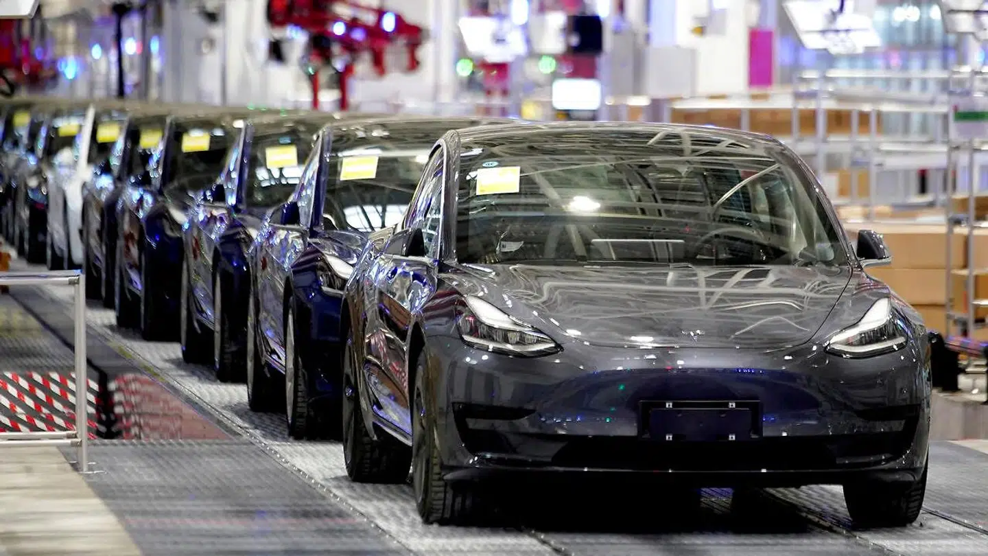 Det er blandt andet Model 3, der er blevet billigere.