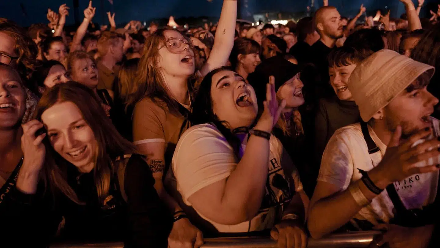 Koncert med The Strokes på Orange Scene på Roskilde Festival 2022.