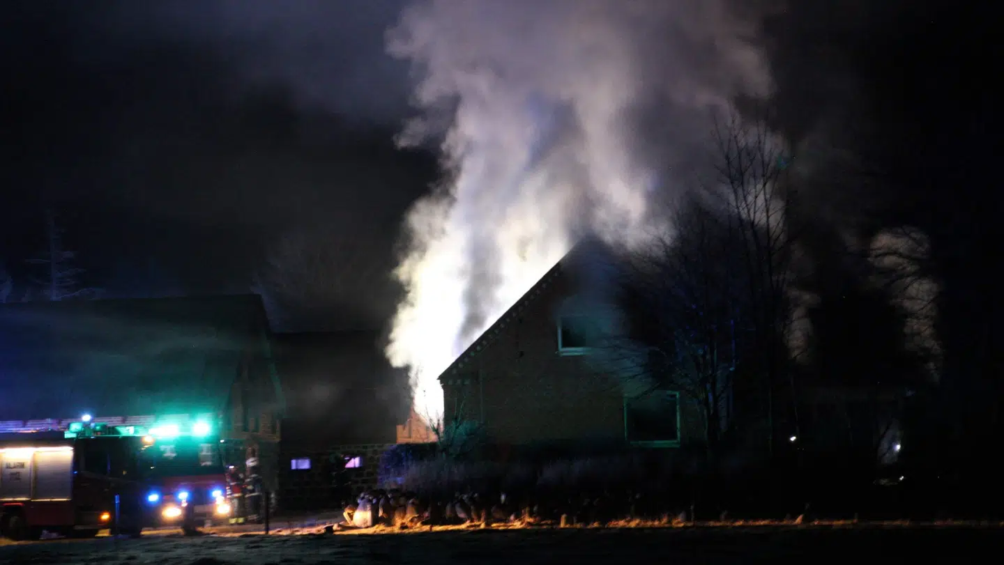 Brand på en gård i Støvring.