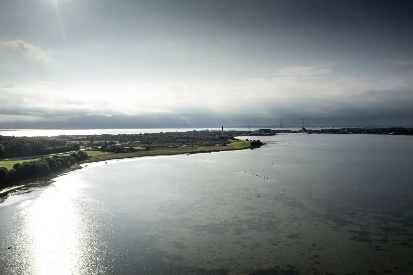 Korsør Nor er et af de steder, hvor det frarådes at spise fisk grundet PFAS-forurening. Det gælder ifølge DR fisk, der er fanget i en zone på 100 meter fra brandskolens udløb i Korsør. (Arkivfoto). Mads Claus Rasmussen/Ritzau Scanpix