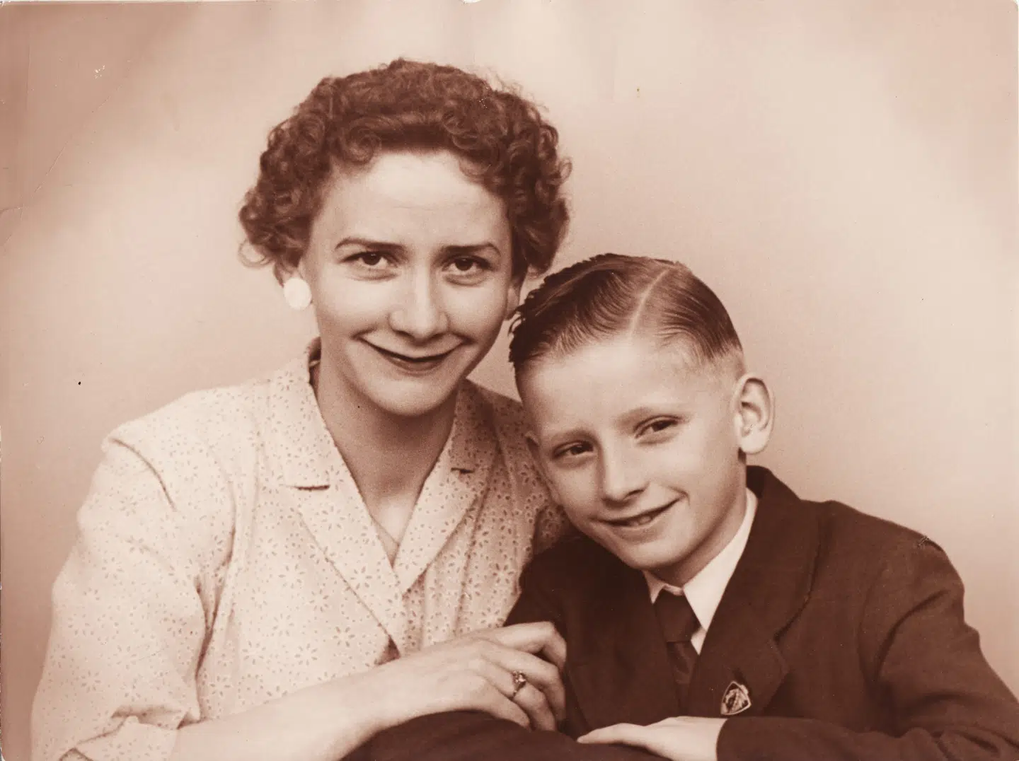 Otto Klittum med sin mor Else.