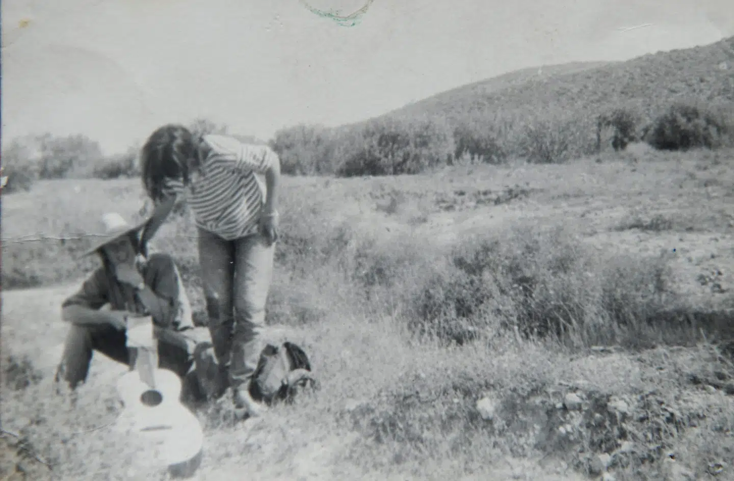 Eik Skaløe på rejse med kæresten, Iben Nagel Rasmussen.