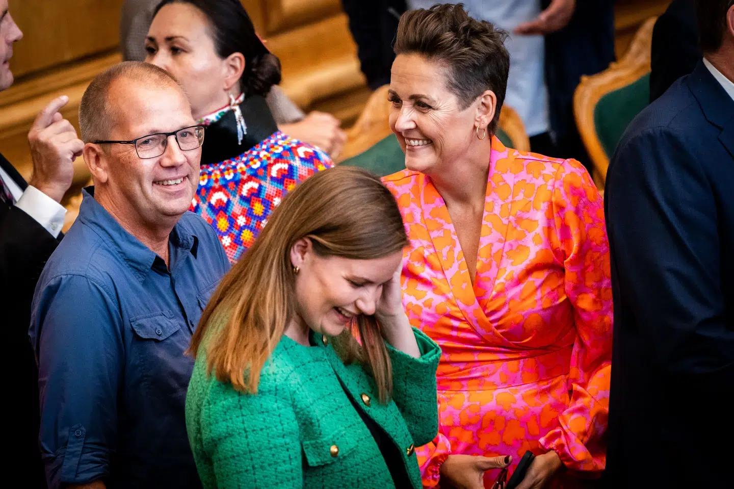 Enhedslistens gruppeformand, Peder Hvelplund, mener, at SF's formand, Pia Olsen Dyhr, kunne være en oplagt statsministerkandidat for rød blok. Her ses de to sammen med Enhedslistens politiske ordfører, Mai Villadsen. (Arkivfoto). Ida Marie Odgaard/Ritzau Scanpix