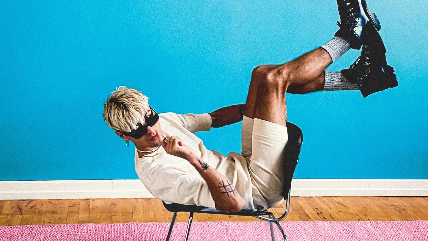 Musiker Danial 'Danne' Hamza Borch Lappé Ahmad er blevet fængslet for to voldtægter begået sidste år. I marts udgav han sin debutsingle 'Danset I Et Døgn' gennem sin pladekontrakt hos Sony.