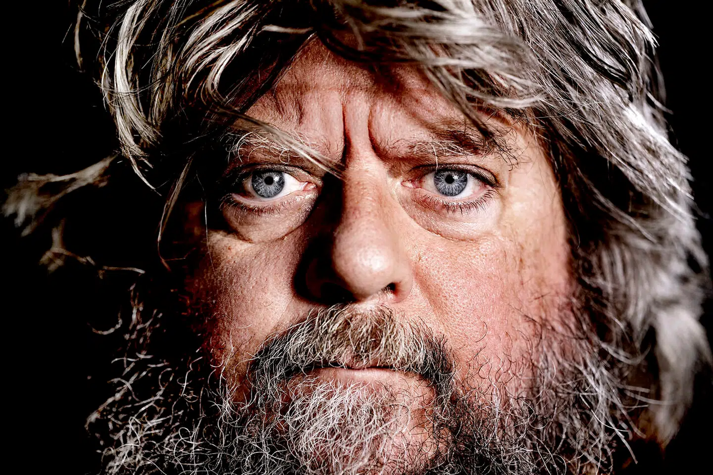 Anders Lund Madsen har før været tæt på døden. Men denne gang var hårdere end de foregående.