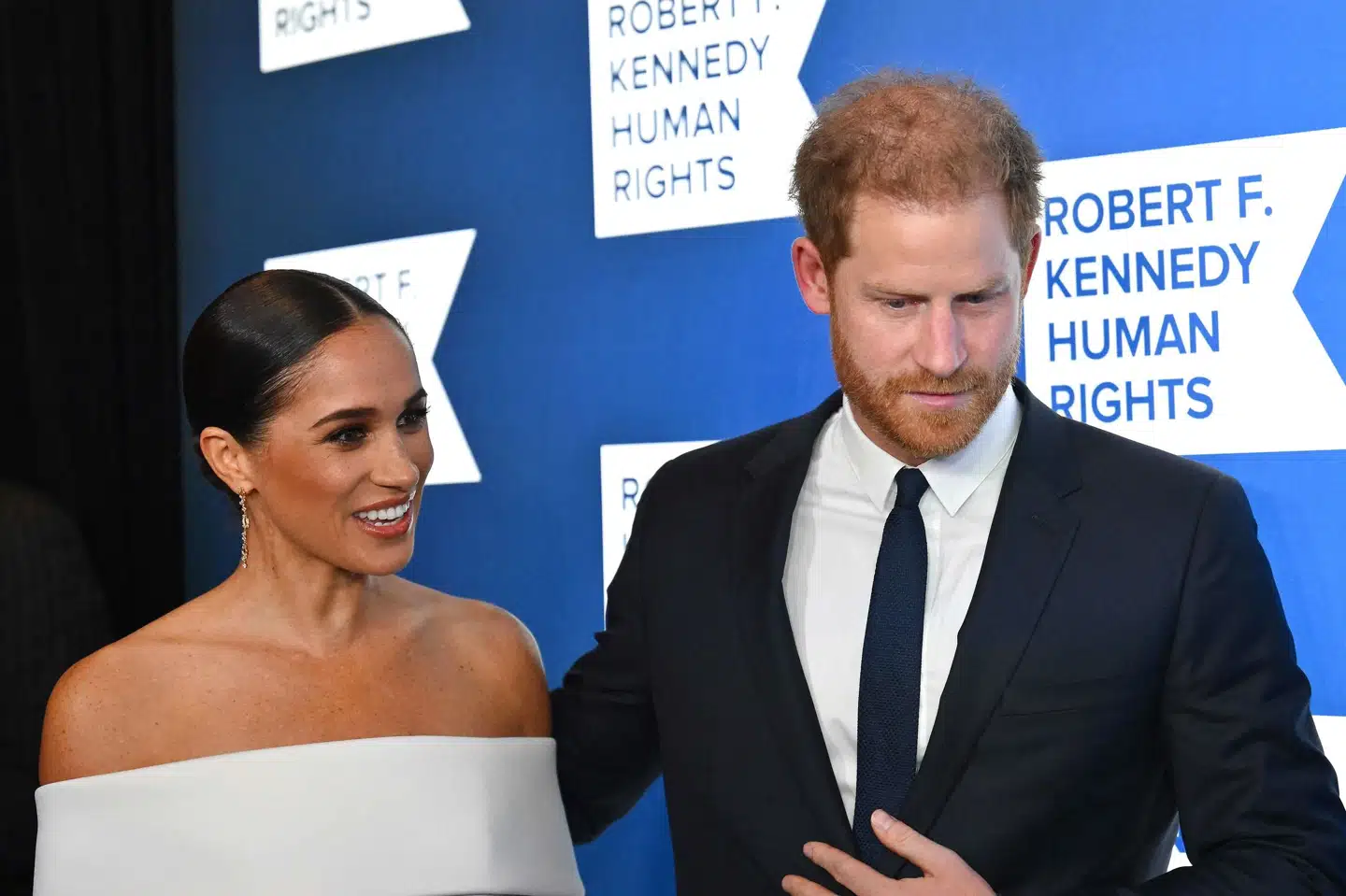 Det er endnu uvist, hvor sprængfarlig dokumentarserie om prins Harry og hertuginde Meghan er. Men klart står det, at det britiske kongehus igen får opmærksomhed, som det nok helst havde været foruden. (Arkivfoto). Angela Weiss/Ritzau Scanpix