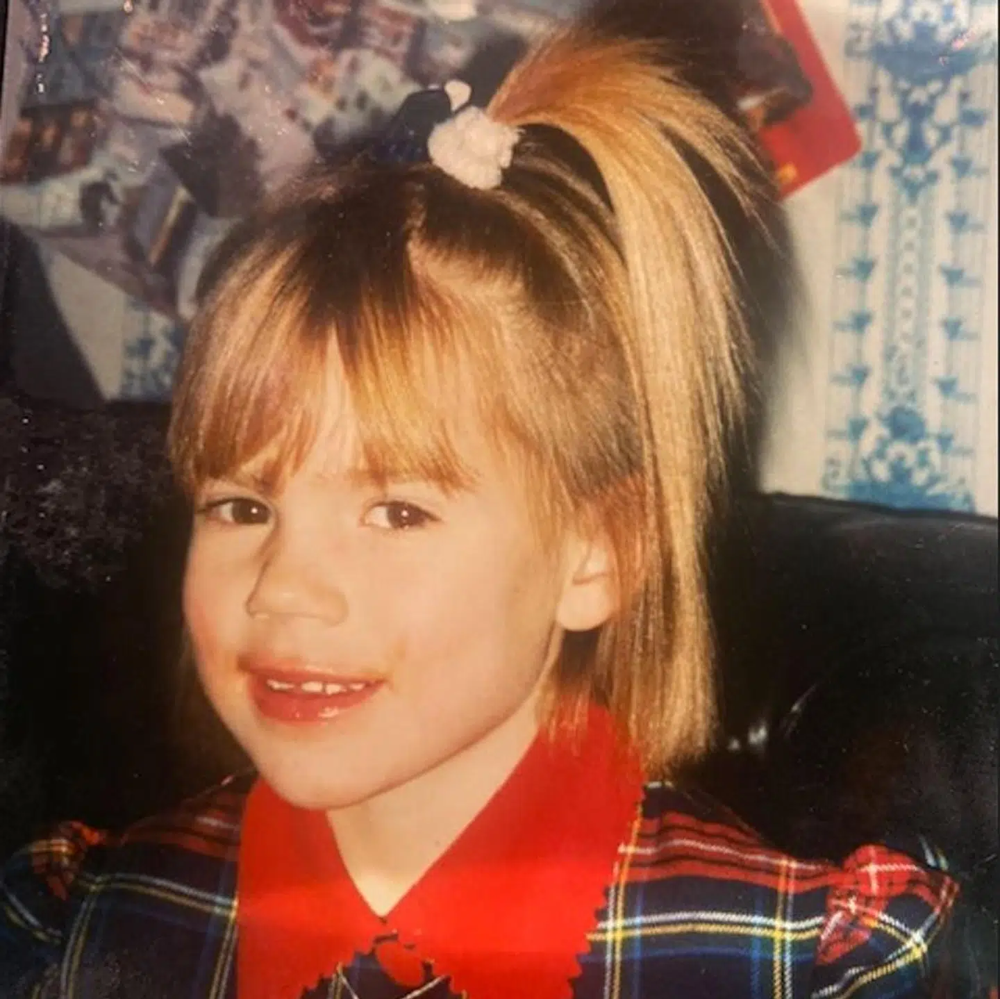 Da Sophie Jahn var fem år, blev hendes far løsladt efter at have afsonet en dom for flere overgreb. Dengang troede hun, at grunden til, at hendes far ikke var hjemme, var, at han var på arbejde. Foto: Privat.