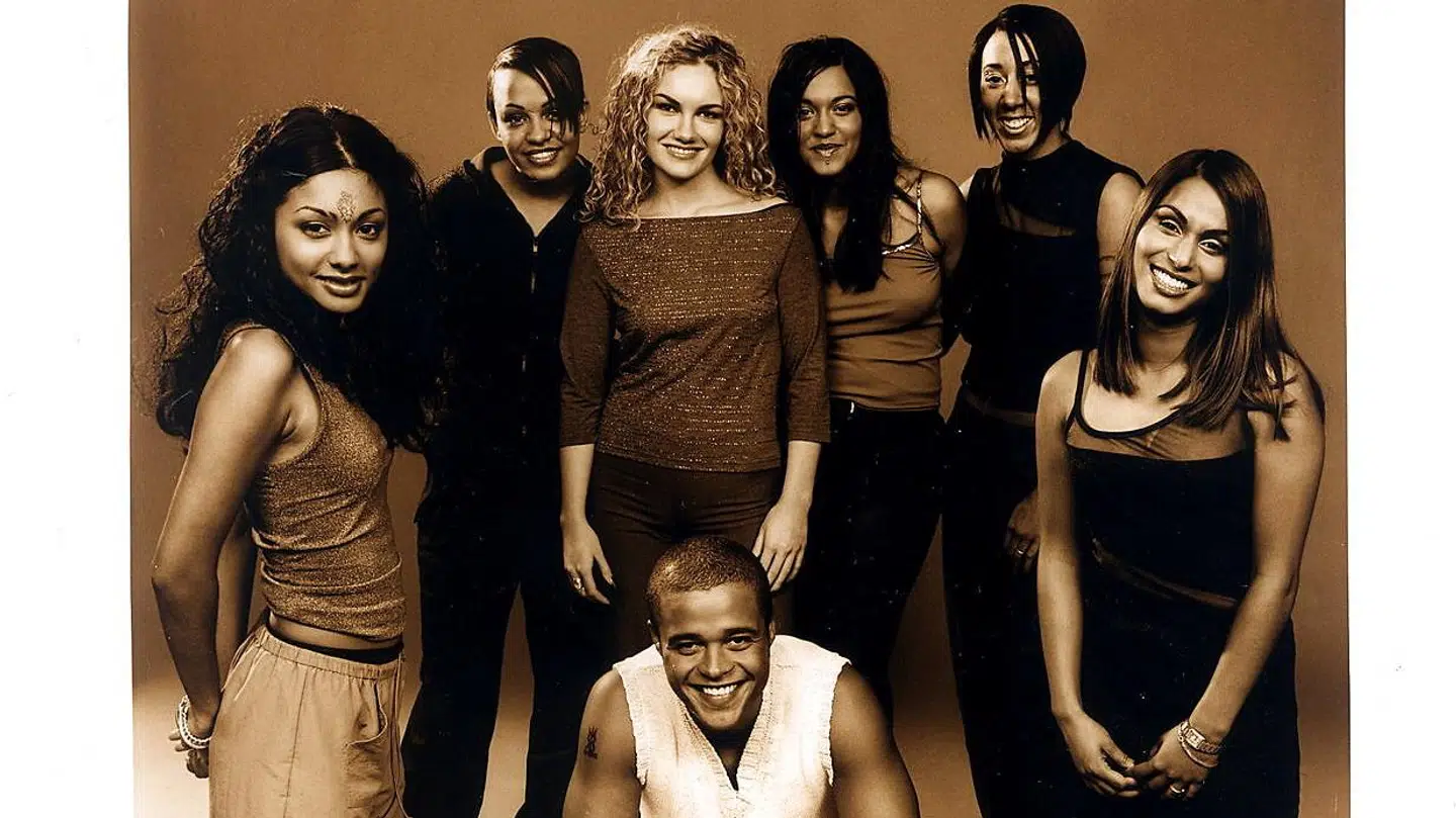 En ung Remee sammen med Juice, Christina og SOAP.