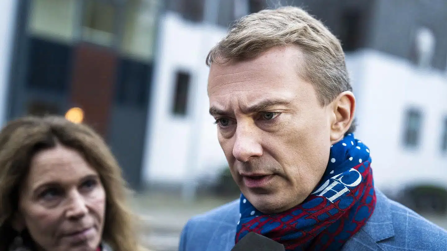 Morten Messerschmidt og Dot Wessman ankommer til Retten på Frederiksberg.