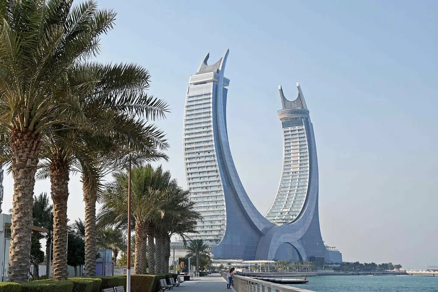 Katara Towers ligger i kystbyen Lusail.