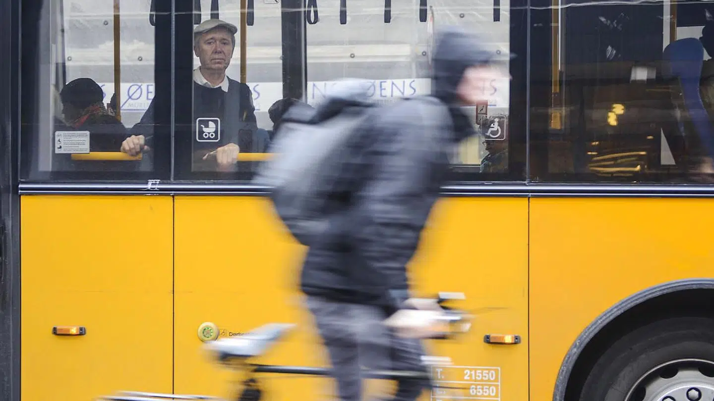 Fra næste år bliver det markant dyrere at køre med offentlig transport på Sjælland.