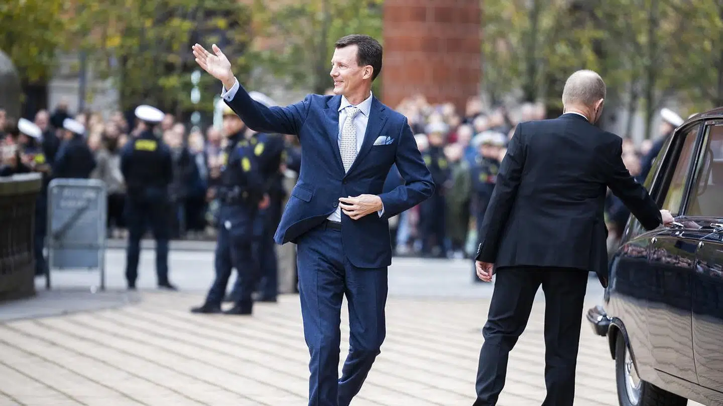 Prins Joachim får mange fine ord med på vejen fra danskerne på Kongehusets Instagramside.