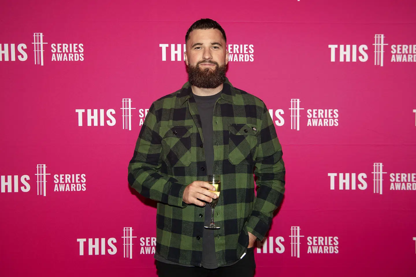 Jonas Risvigs ungdomsserie Drenge løb torsdag aften med prisen for Årets Bedste Serie ved Series Awards 2022. Her ses instruktøren ved Series Awards i 2021. (Arkivfoto). Bo Amstrup/Ritzau Scanpix