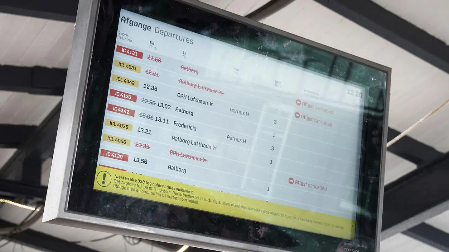 Randers Station i Østjylland lørdag den 29. oktober 2022. Problemer med tog, der holder stille, spreder sig til hele landet, oplyser DSB.. (Foto: Bo Amstrup/Ritzau Scanpix)