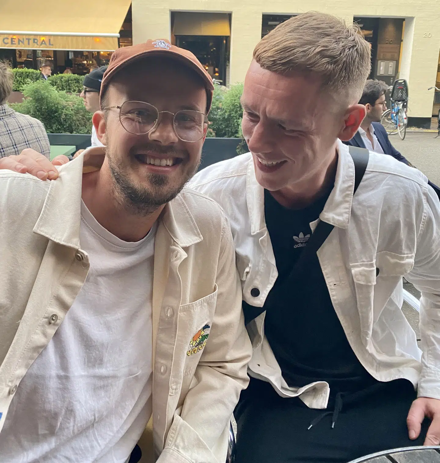 Parret var markant bedre til at kommunikere, end man ser i programmet, fortæller de.