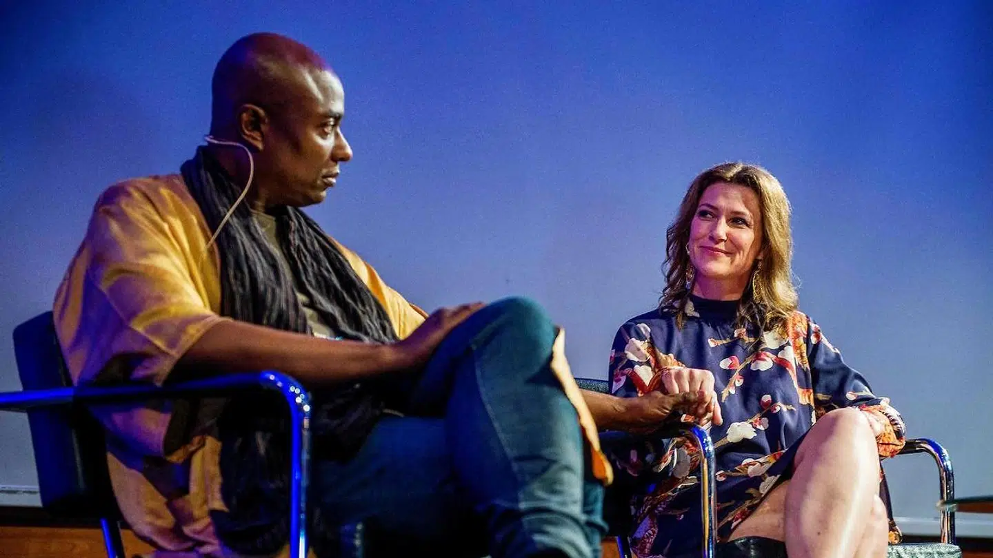 Det har ikke kun været fryd og gammen for parret at annoncere forlovelsen.