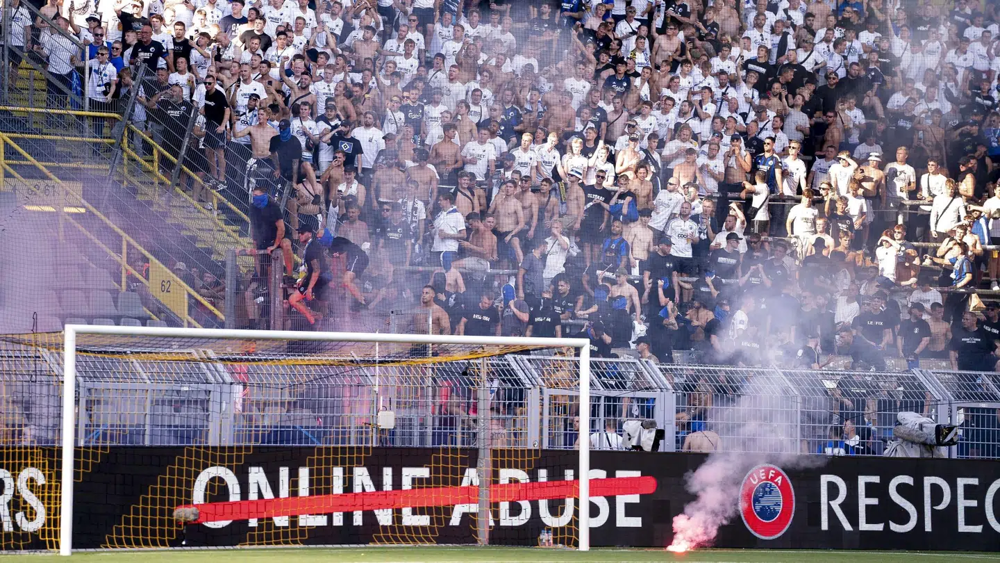 Der var ballade mellem fans fra Dortmund og FCK, da de to klubber mødte hinanden i Champions League 6. september. (Arkivfoto). Liselotte Sabroe/Ritzau Scanpix