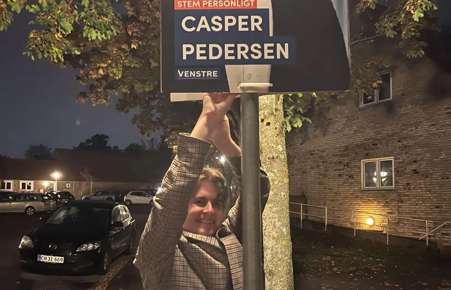 Det er første gang, Casper Pedersen for alvor kører valgkamp til Folketinget.