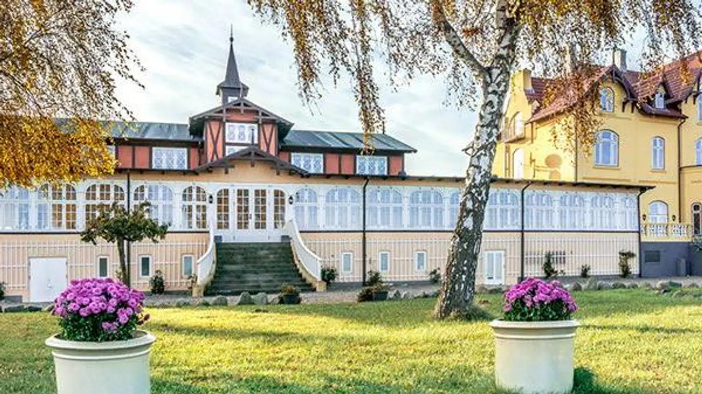 Aarøsund Badehotel må nu lukke.