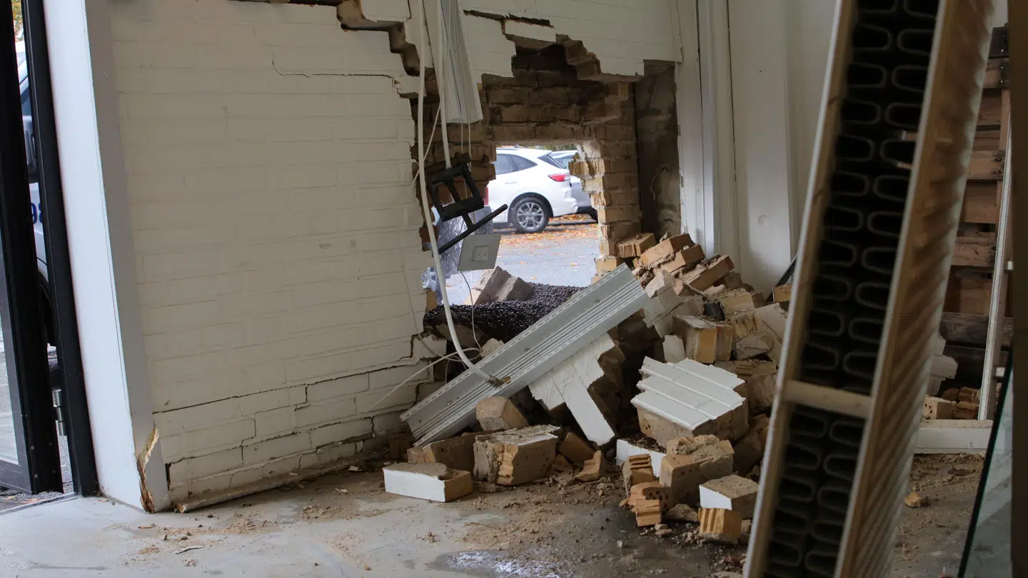 Skaderne indefra. Foto: presse-fotos.dk.