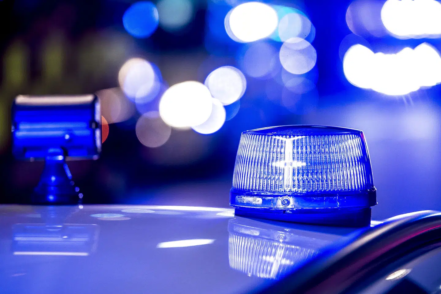 Om aftenen 29. juni kørte en bil med to personer galt i Silkeborg. En 16-årig mistede livet på stedet, mens en 22-årig kom alvorligt til skade. Sidstnævnte er nu sigtet for vanvidskørsel og uagtsomt manddrab. (Arkivfoto) Mads Claus Rasmussen/Ritzau Scanpix