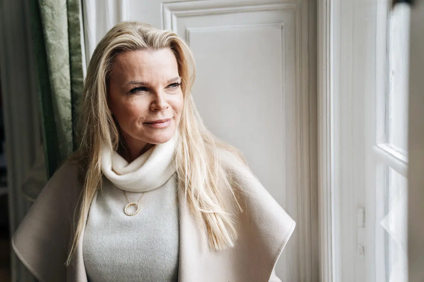 Da Katerina Pitzner besluttede at 'springe ud' som clairvoyant, vidste hun, at det måtte briste eller bære i forhold til forretningen.