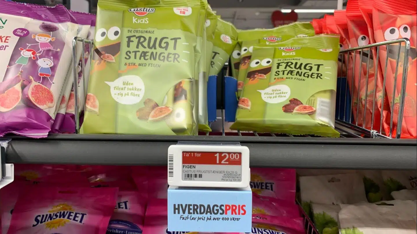 I Menu nævnes en 400-vare som her frugtstænger med begrebet 'hverdagespris'. Men som det ses her, er der ikke nogen førpris på varen, så det ses ikke, hvor meget der spares.