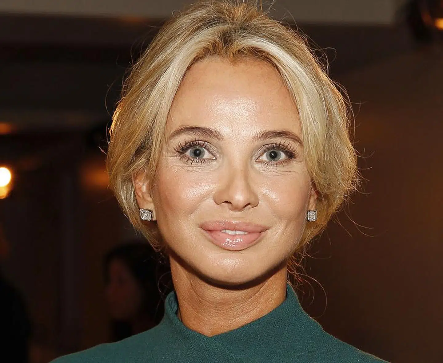 Den halvt danske forretningskvinde Corinna zu Sayn-Wittgenstein var i en årrække kong Juan Carlos' elskerinde. Nu har hun anklaget ham for blandt andet dødstrusler.