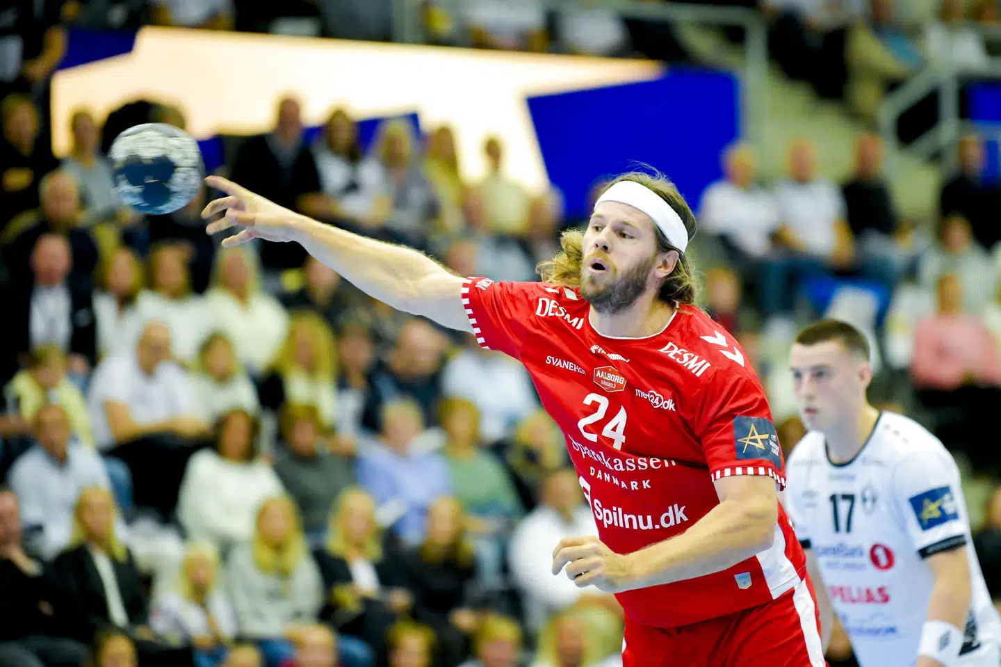 Mikkel Hansen vred rundt på anklen i kampen mod Elverum, men spillede videre. Annika Byrde/Ritzau Scanpix