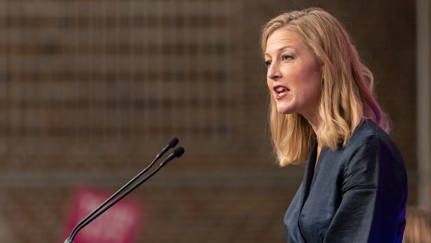 Til De Radikales landsmøde var partileder, Sofie Carsten Nielsen (R), klar i spyttet om, at partiet ikke kan støtte op om en regering, der støtter op om et dansk asylcenter i Rwanda.