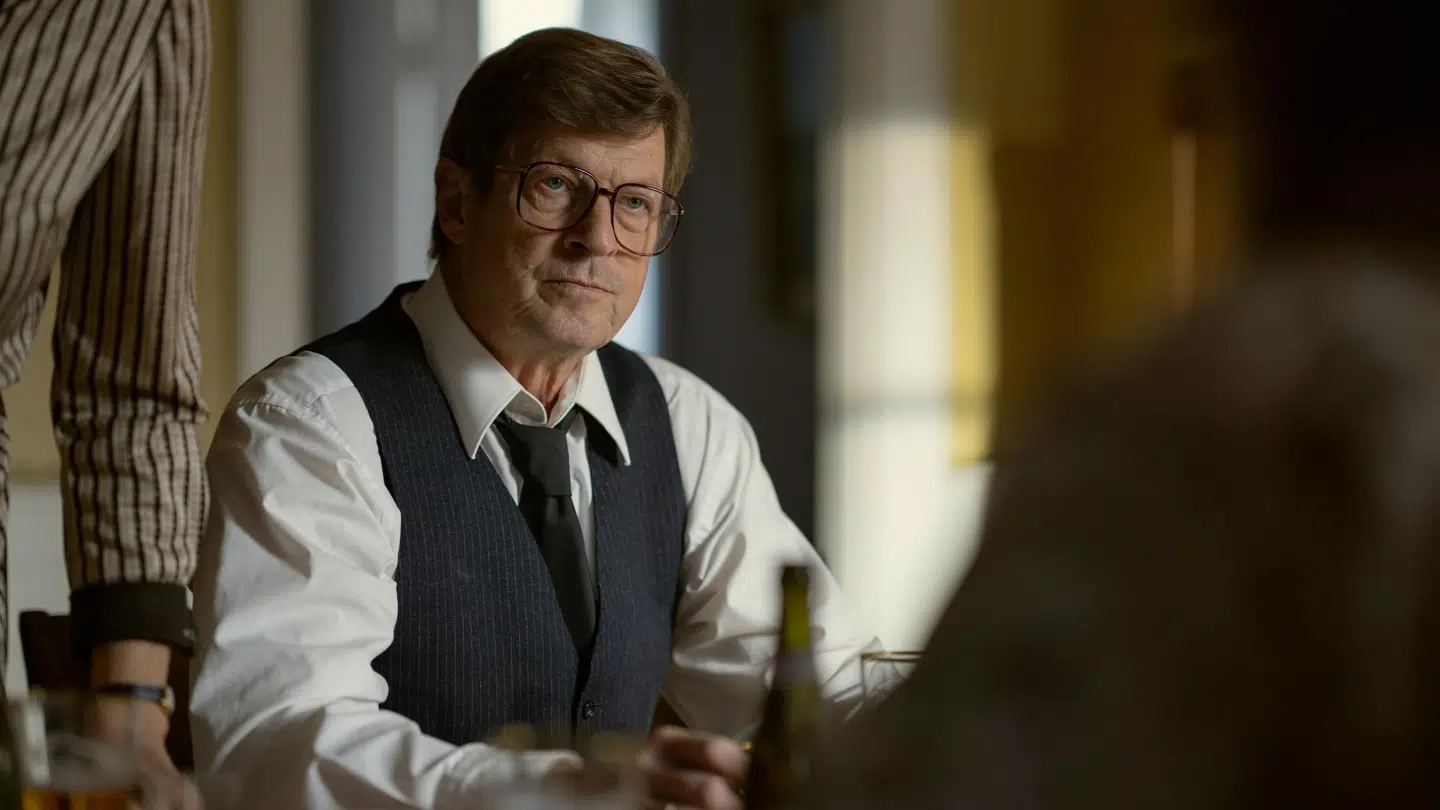 Henrik Birch, som Flemmings far.