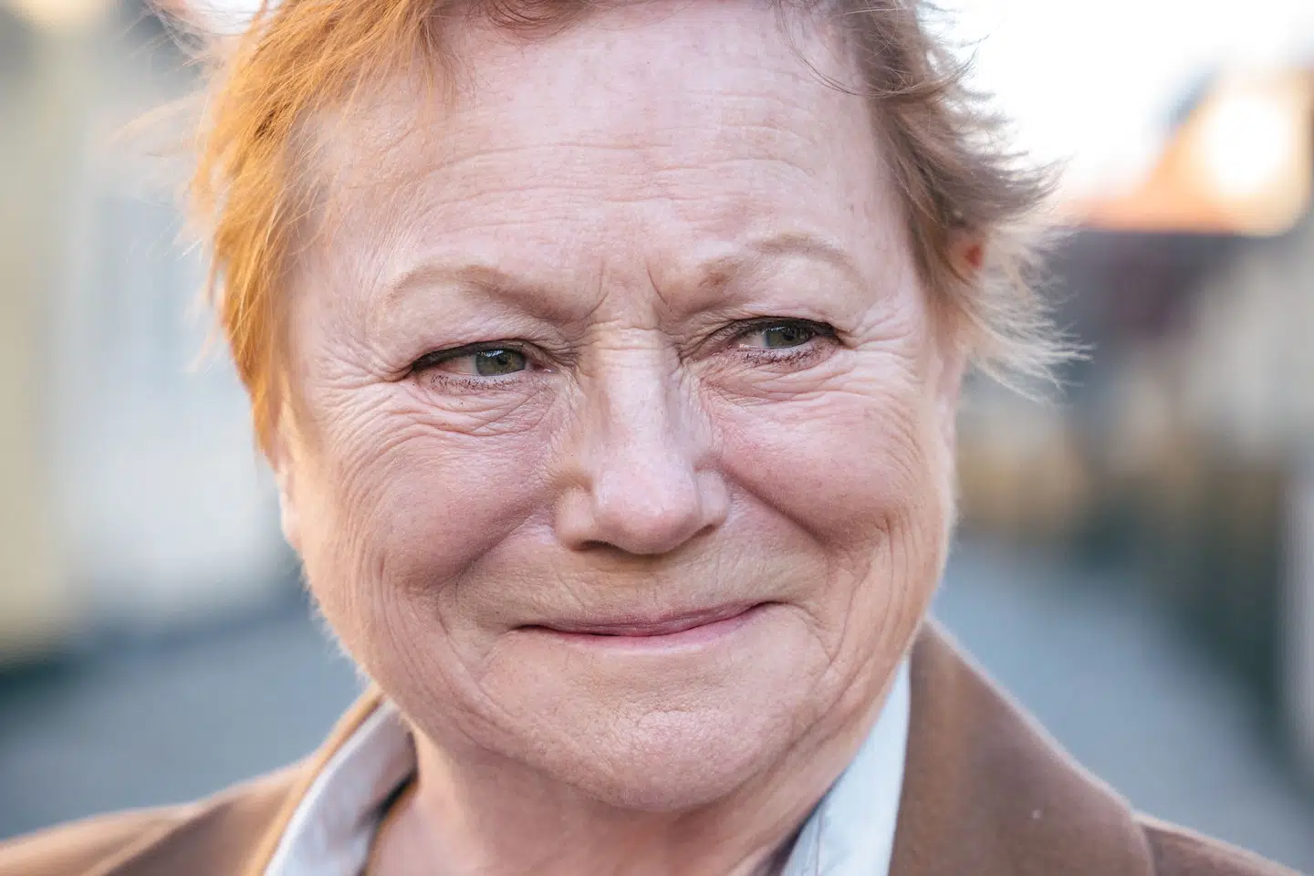 Lisbet Dahl skal både medvirke og instruere Tivolirevyen, som genopstår næste sommer. - Det bliver sjovt at skulle lave revy på skuldrene af Søs Egelind, Bodil Jørgensen, Preben Kristensen, Dirch Passer, Ulf Pilgaard og alle de andre, siger den 76-årige revyveteran i pressemeddelelsen. (Arkivfoto). Emil Helms/Ritzau Scanpix