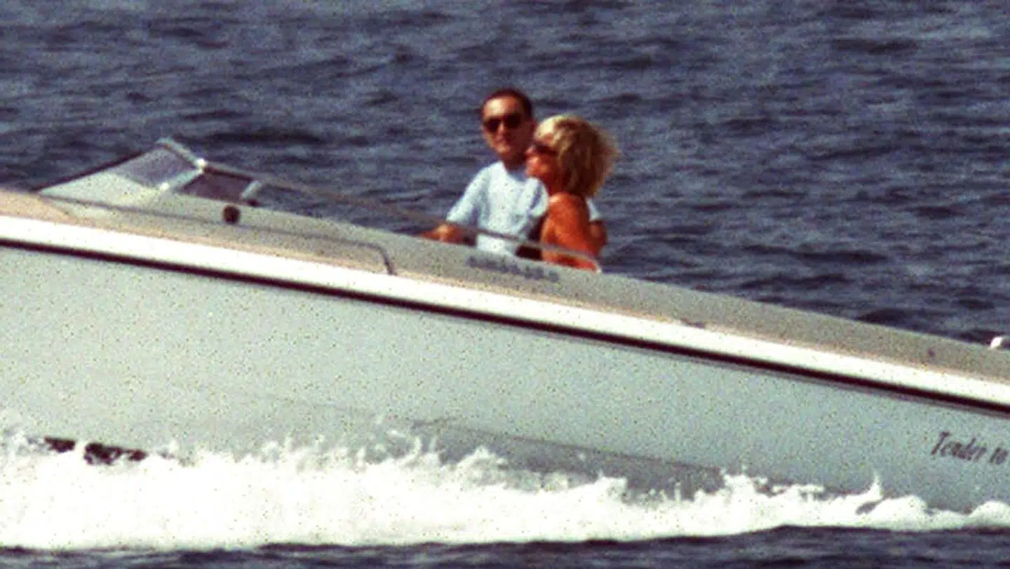 Prinsesse Diana med Dodi Fayed få dage før deres død.