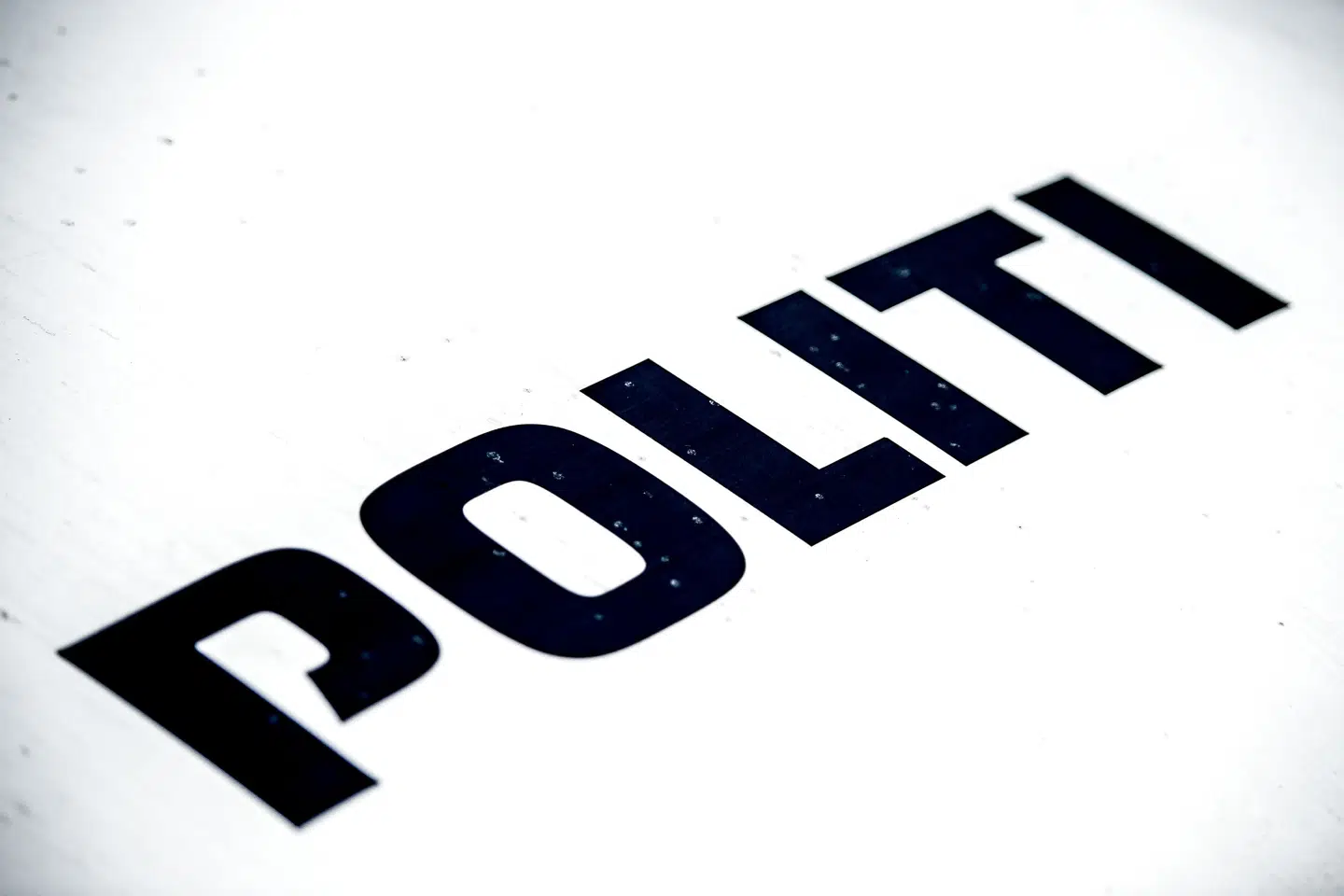 Fyns Politi rykkede torsdag morgen ud til en adresse i Odense. Her blev en 80-årig mand anholdt, mens en 75-årig kvinde blev kørt på hospitalet. (Arkivfoto). Mads Claus Rasmussen/Ritzau Scanpix