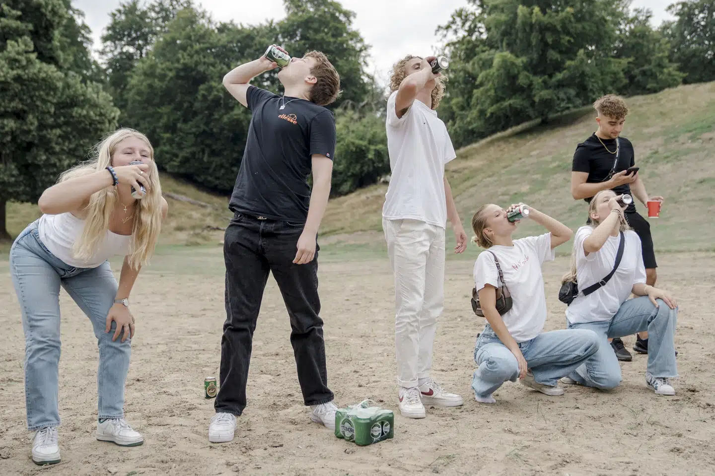 Festen i Dyrehaven har adskillige gange fået meget negativ opmærksomhed. Over årene har der været flere eksempler på, at unge har drukket sig meget fulde, og at der er blevet efterladt store mængder skrald i Dyrehaven. (Arkivfoto). Mathias Eis/Ritzau Scanpix