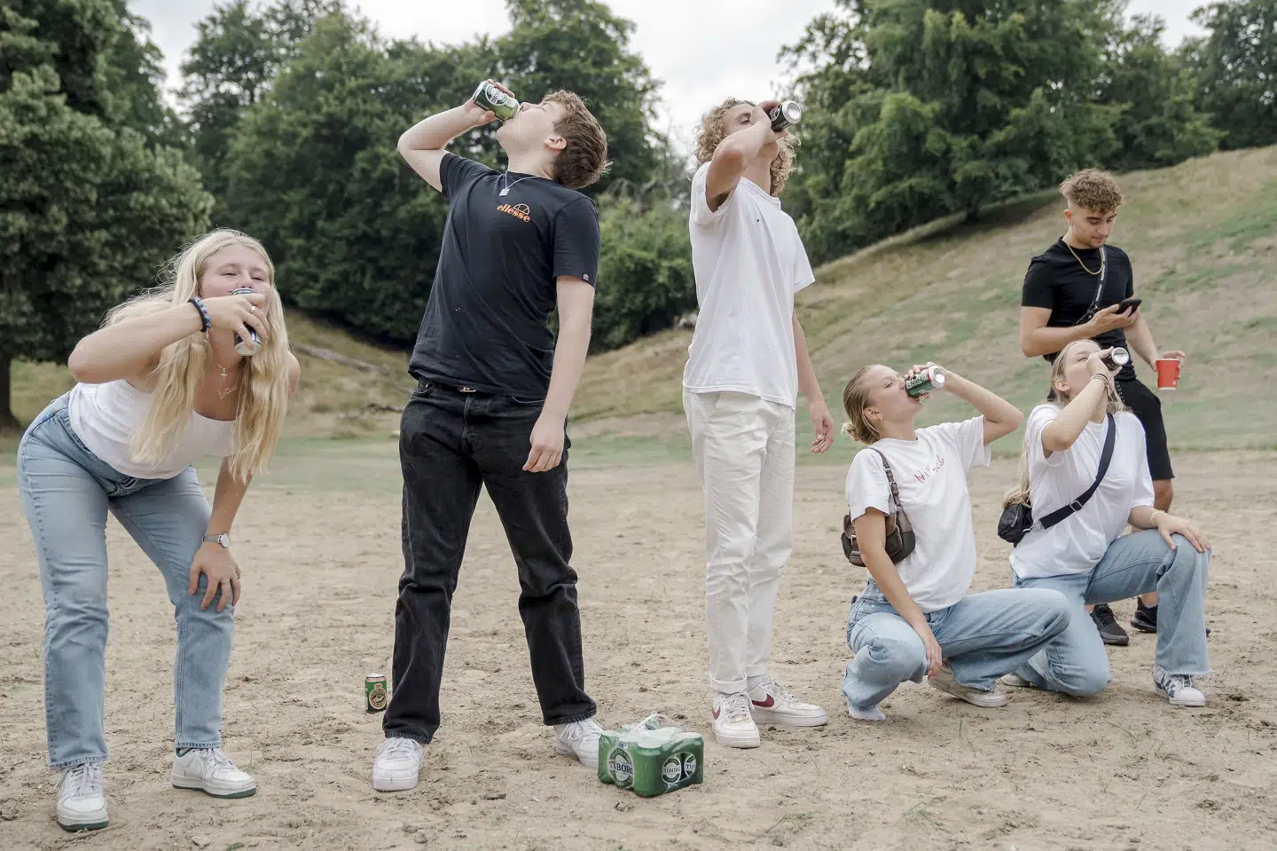 Festen i Dyrehaven har adskillige gange fået meget negativ opmærksomhed. Over årene har der været flere eksempler på, at unge har drukket sig meget fulde, og at der er blevet efterladt store mængder skrald i Dyrehaven. (Arkivfoto). Mathias Eis/Ritzau Scanpix