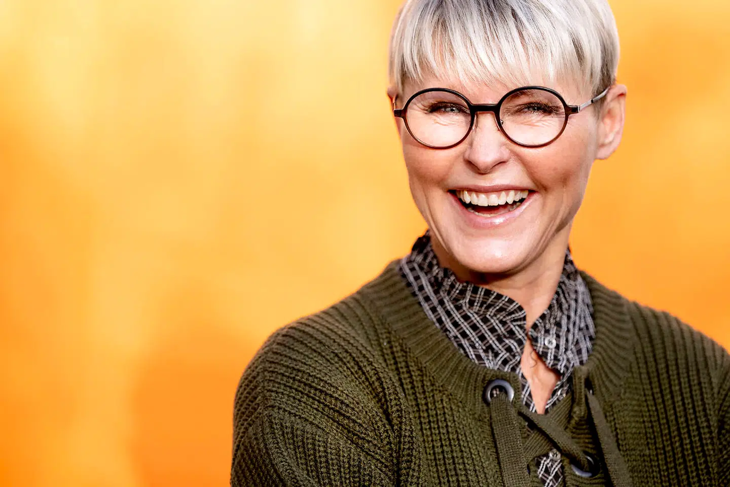 Selvom hun har været single i ti år, nyder Line Baun Danielsen sit liv til fulde.