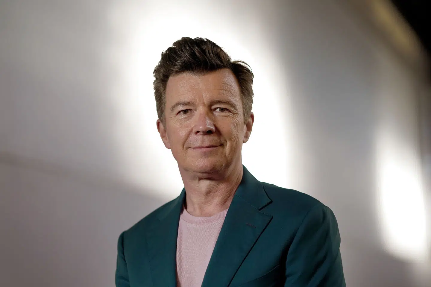 Rick Astley spiller i Danmark for 14. gang fredag på Smukfest. (Arkivfoto). Charles Rex Arbogast/Ritzau Scanpix