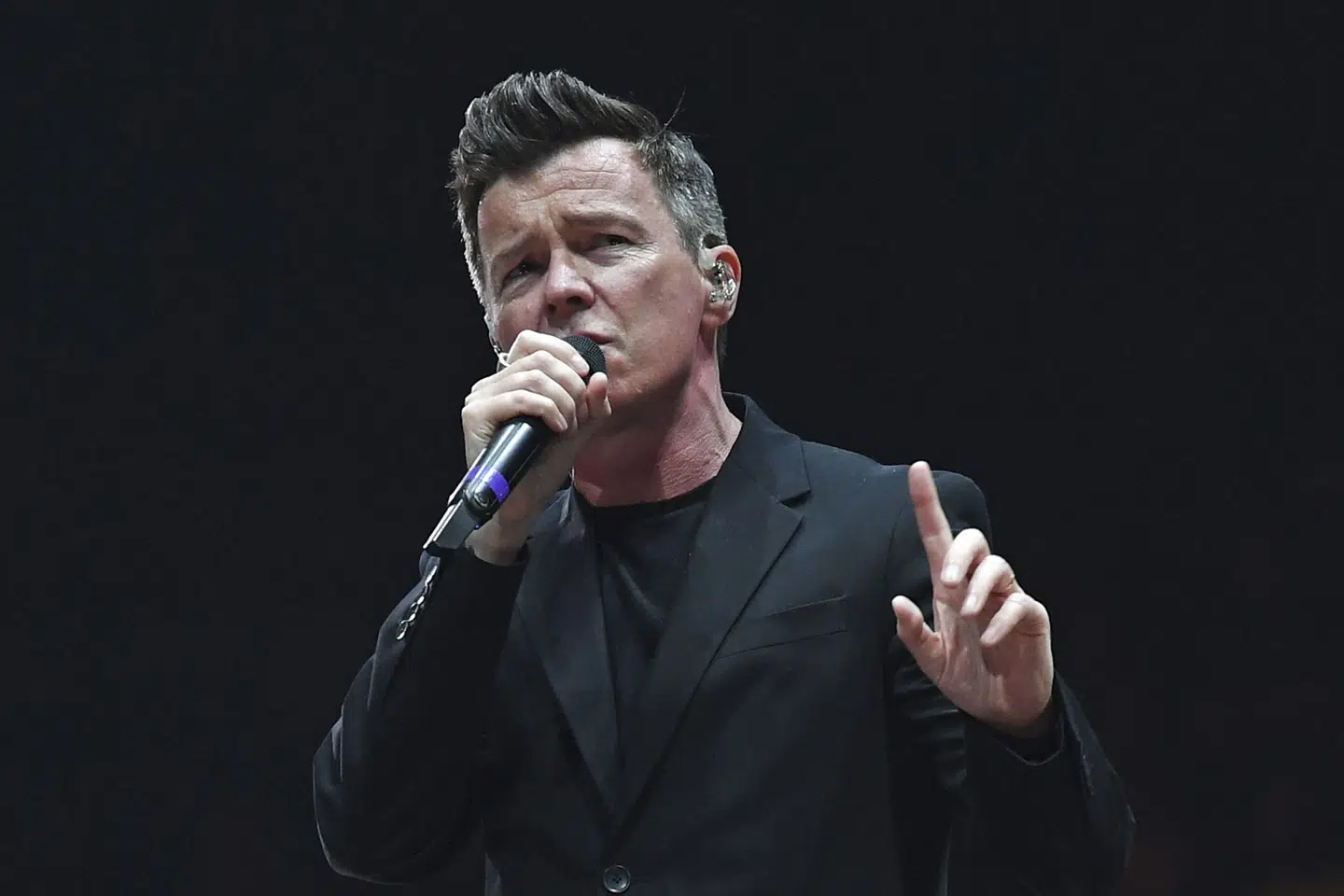 Rick Astleys megahit Never Gonna Give You Up er blevet hans signatursang og ramte førstepladsen på hitlisten i 25 lande. (Arkivfoto). Mpi04/Ritzau Scanpix
