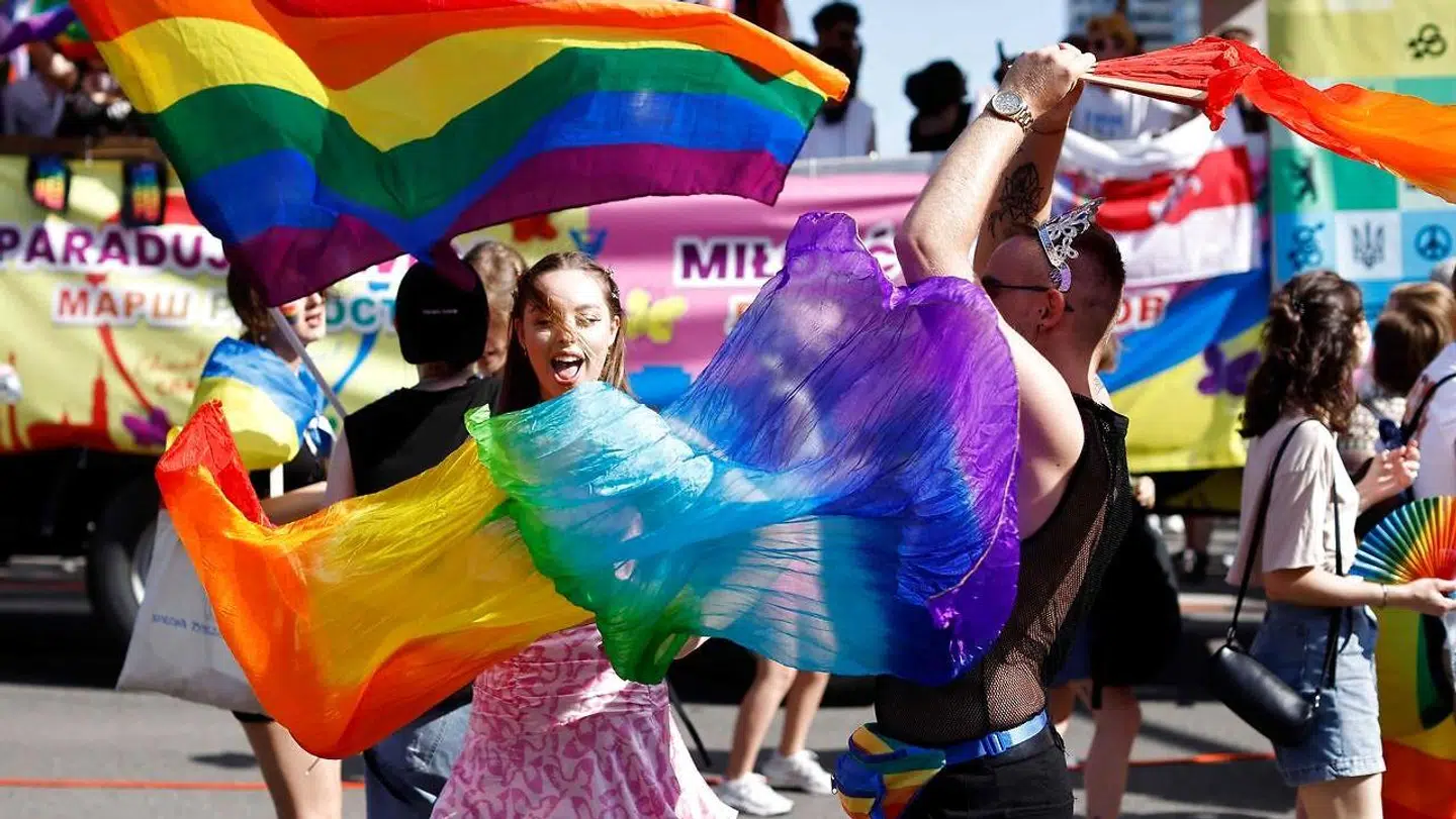 Der afholdes normalt en pride-parade i Kyiv hvert år, men grundet krigen blev den i år afholdt i nabolandet Polen.