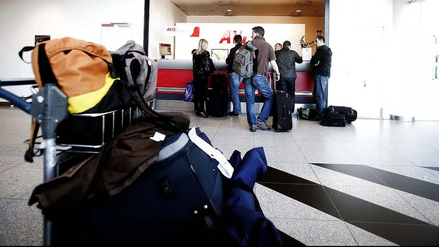 Arkiv. Biludlejning i lufthavn.