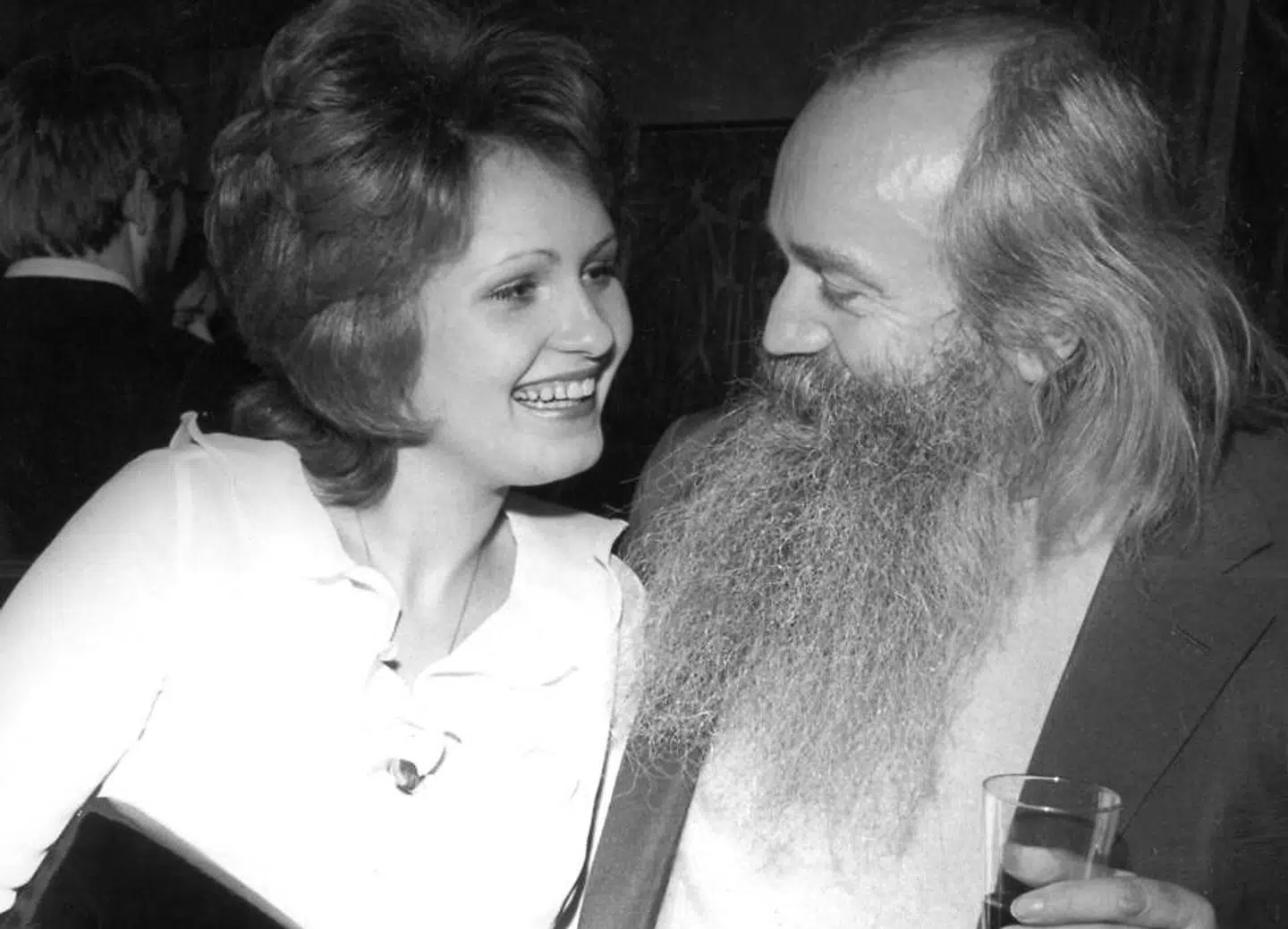 Simon Spies med sin unge kæreste Inger Weile.