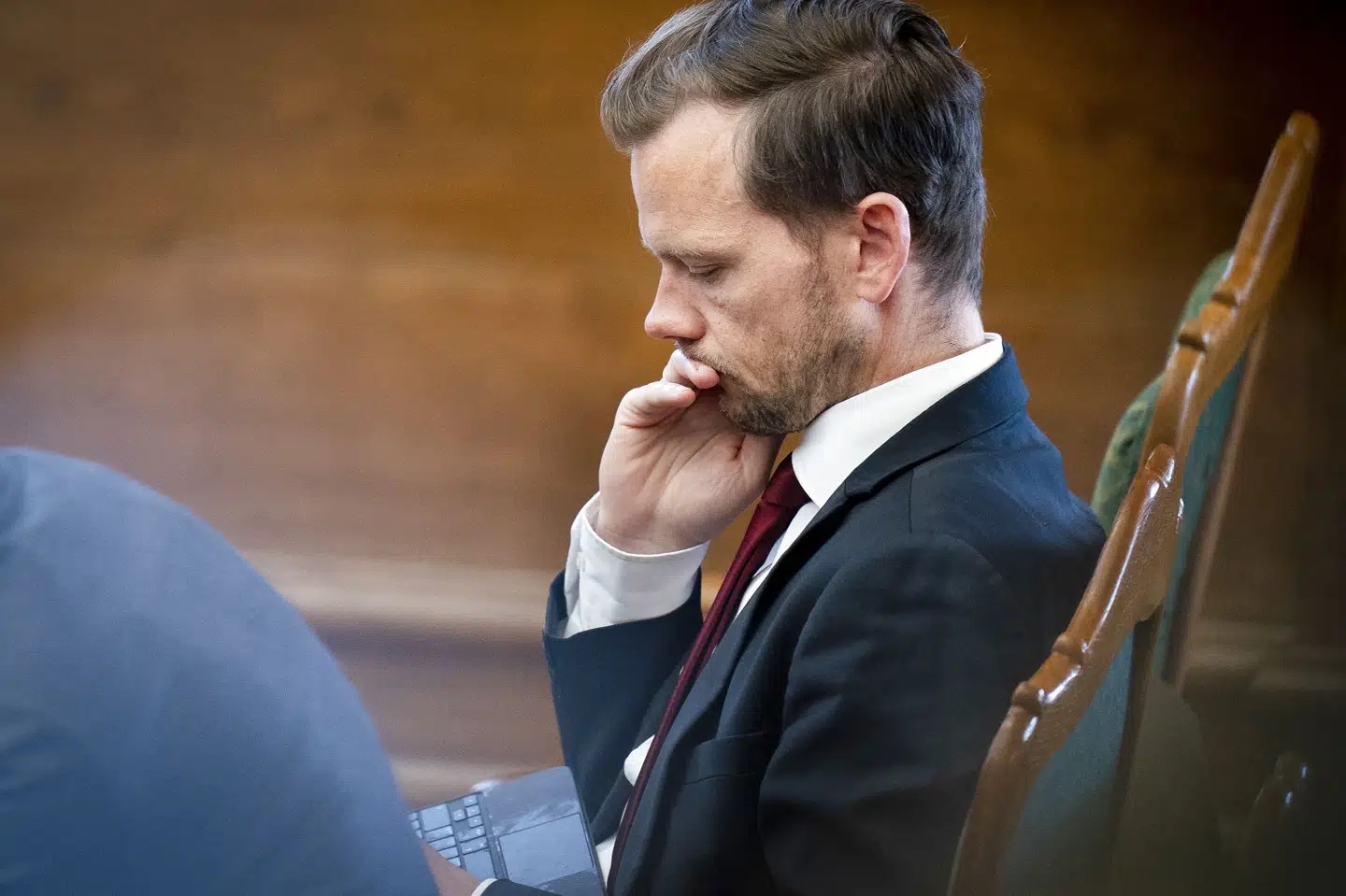 Beskæftigelsesminister Peter Hummelgaard (S) har fastslået, at Danmark vil stemme nej til direktivet om mindsteløn, som tirsdag blev godkendt i EU-Parlamentets beskæftigelsesudvalg. Danmarks nej er dog ikke nok til at bremse direktivet. Liselotte Sabroe/Ritzau Scanpix