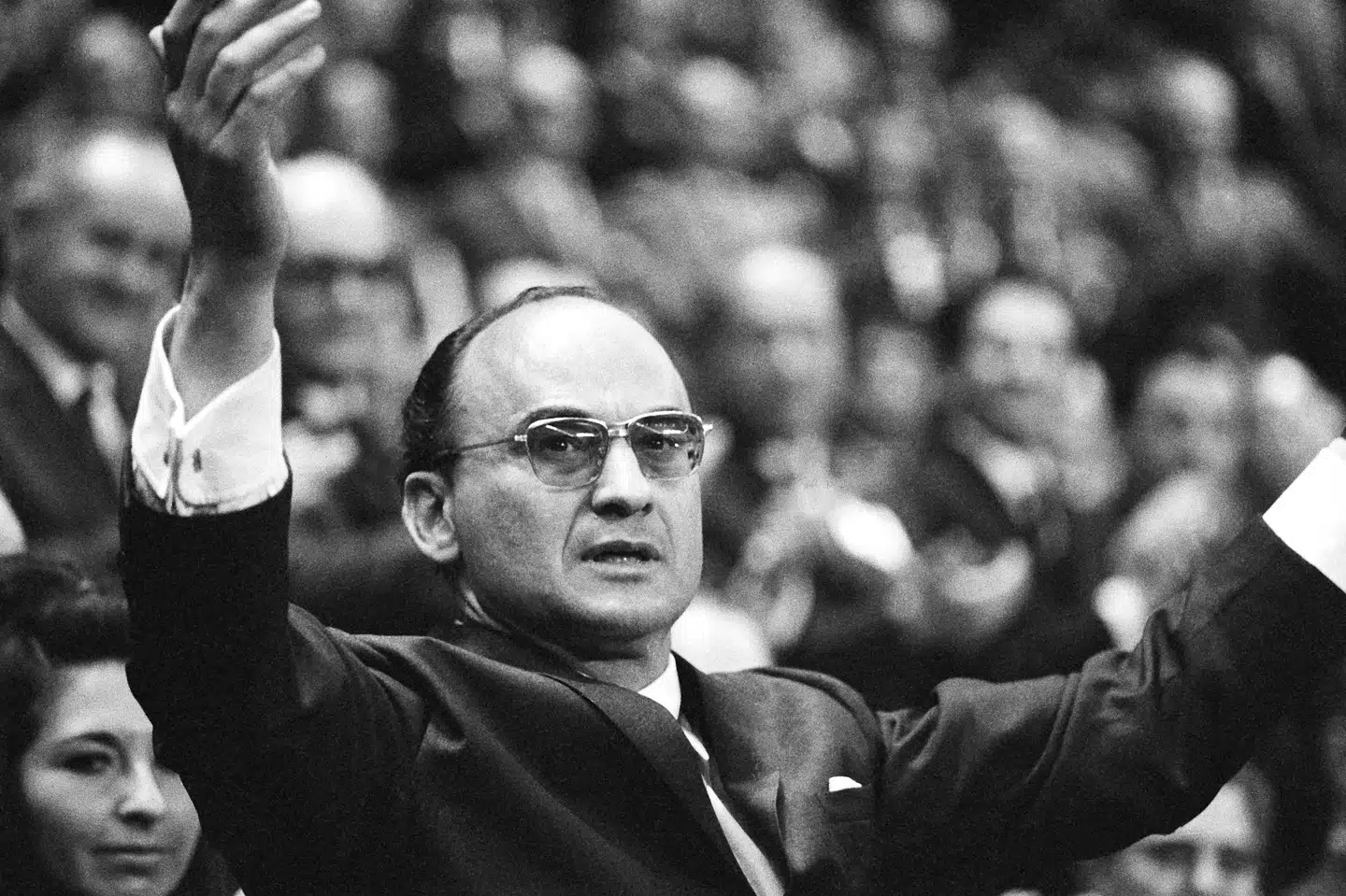 Luis Echeverria giver en tale efter at være blevet valgt som sit partis kandidat til posten som præsident i 1969. Bare et år inden blev utallige demonstranter skudt - angiveligt på ordre af Echeverria. (Arkivfoto). Uncredited/Ritzau Scanpix