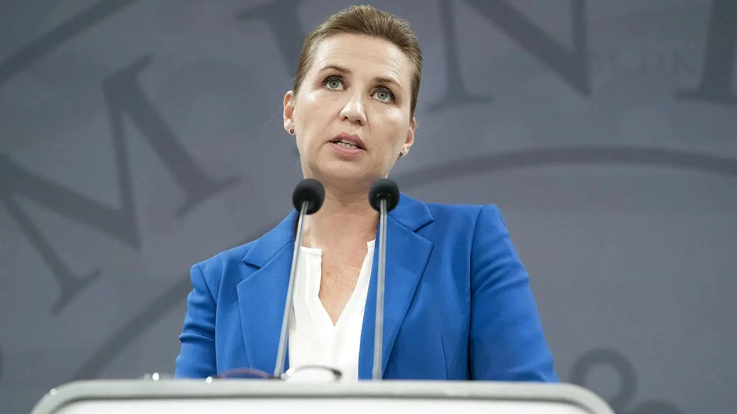 Minkkommissionen mener, at statsminister Mette Frederiksen har »groft vildledt«, og at der er tale om en »klart ulovlig ordre,« men »at hun ikke har haft viden om eller hensigt hertil«. Kommissionen mener til gengæld, at Thorkild Fogde netop tidligt var vidende om den manglende hjemmel, men alligevel fortsatte med vildledning.