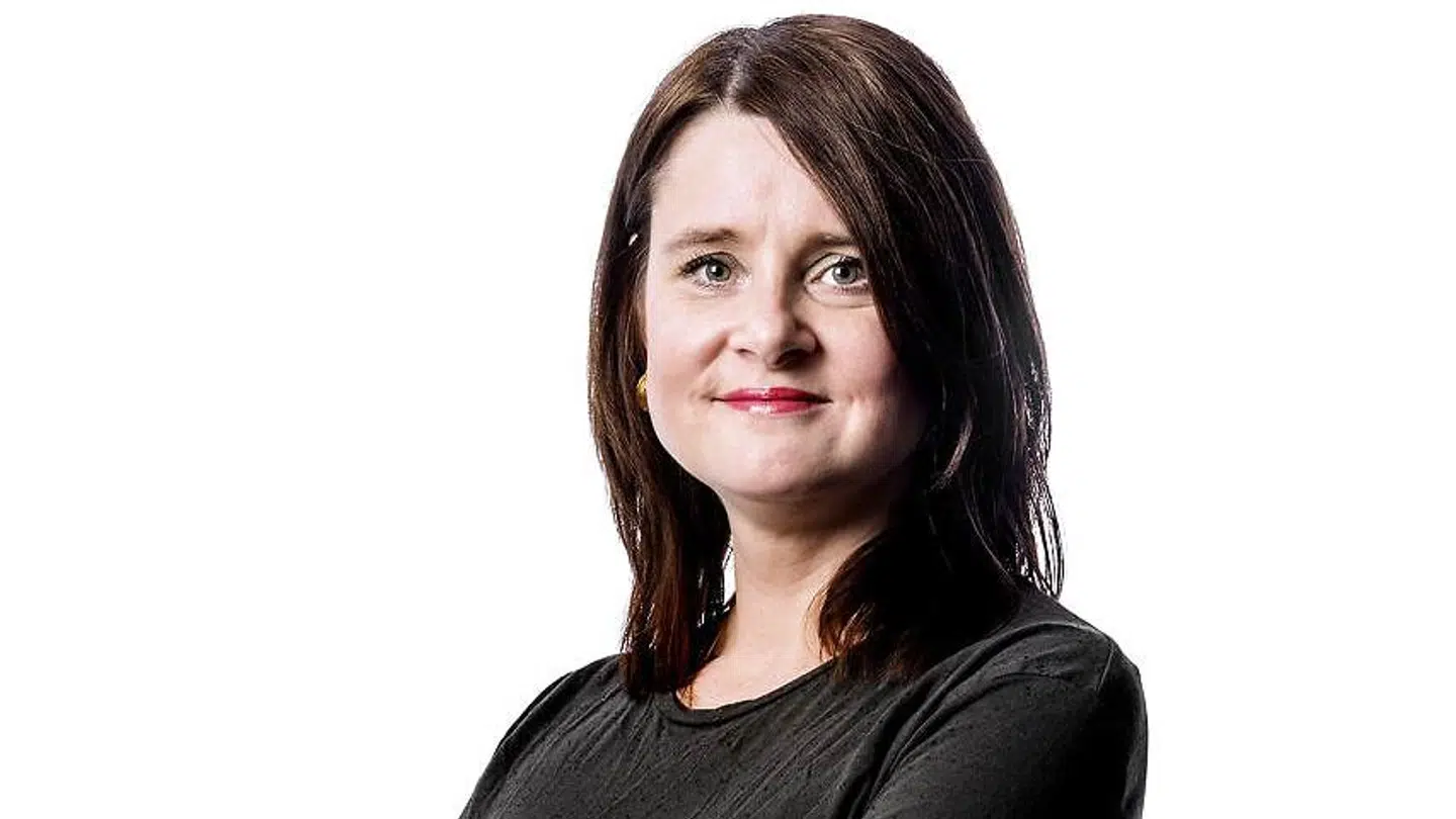 B.T.s debatredaktør Sanne Fahnøe har talt usandt over for B.T.s chefredaktør Pernille Holbøll, om sine middage med fødevareminister Rasmus Prehn.