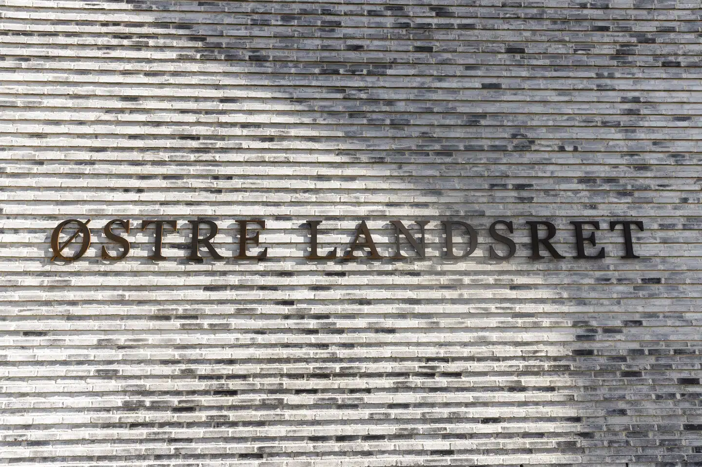 AP Pension skal betale kompensation på mere end 300.000 kroner til tre kunder. Det har Østre Landsret afgjort tirsdag. I alt har domstolen taget stilling til ni prøvesager, der kan give en retning for adskillige andre sager mod pensionsselskabet. (Arkivfoto) lafur Steinar Rye Gestsson/Ritzau Scanpix