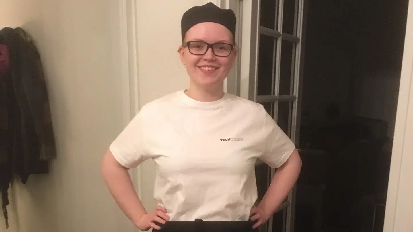 Sara drømte om at blive bager og bestod grundforløbet og fik en læreplads. (Privatfoto)