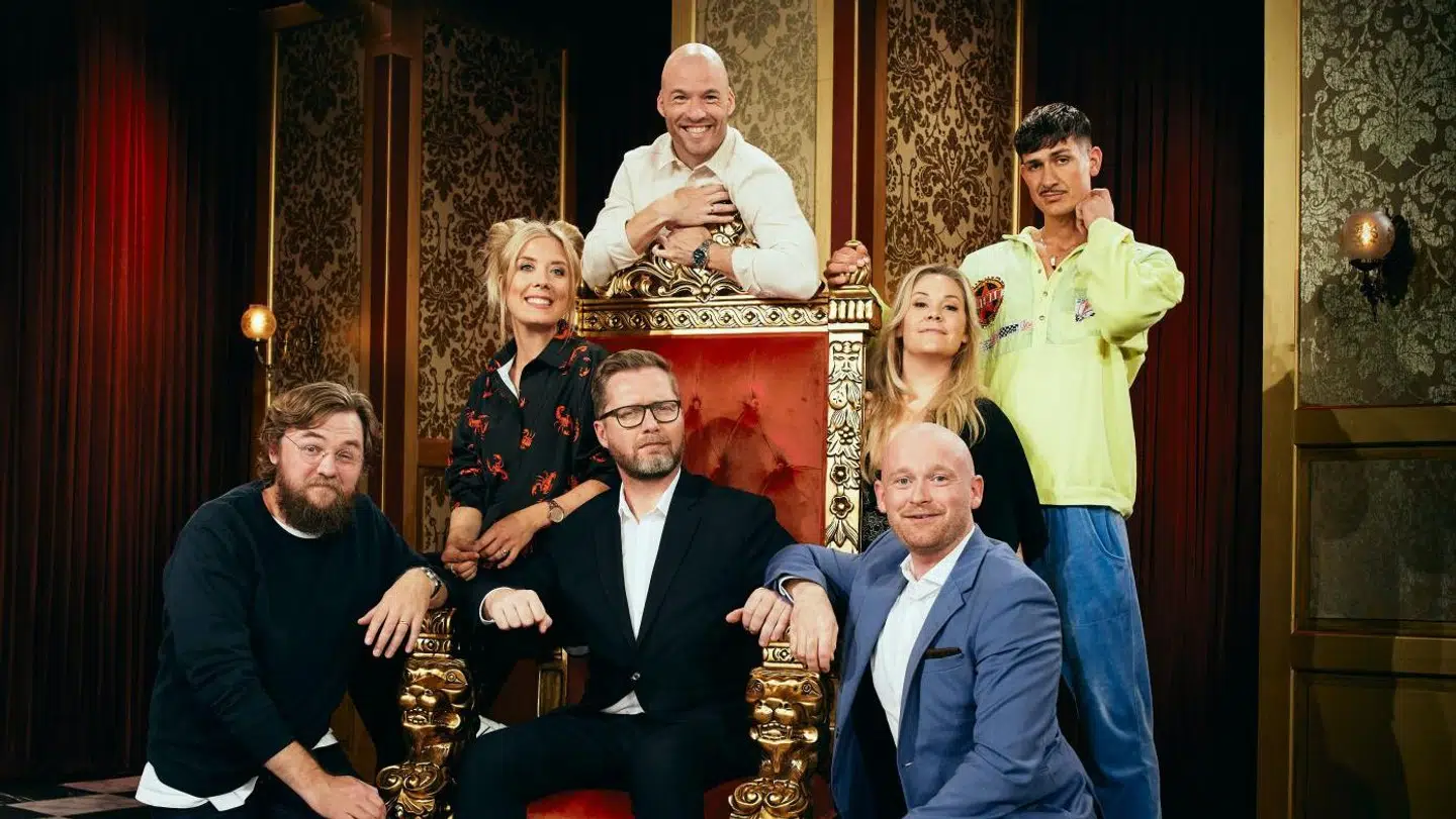 'Stormester' 2021: (Fra venstre mod højre) Jonas Mogensen, Sofie Jo Kaufmanas, Lasse Rimmer, Simon Talbot, Mark Le Fevre, Linda P og Tobias Rahim.