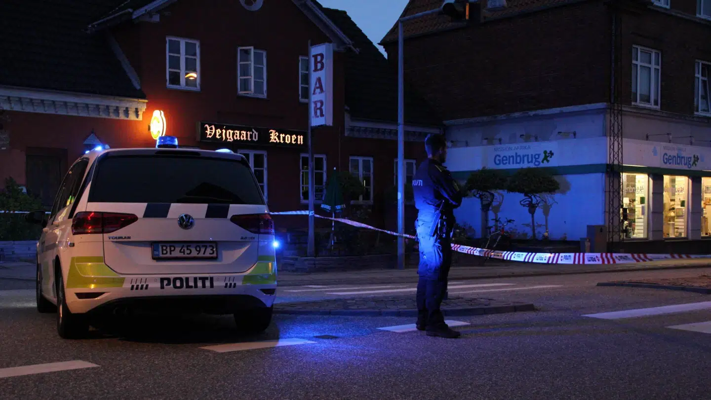 Politiet har været massivt til stede grundet knivstikkeri. Foto: presse-fotos.dk